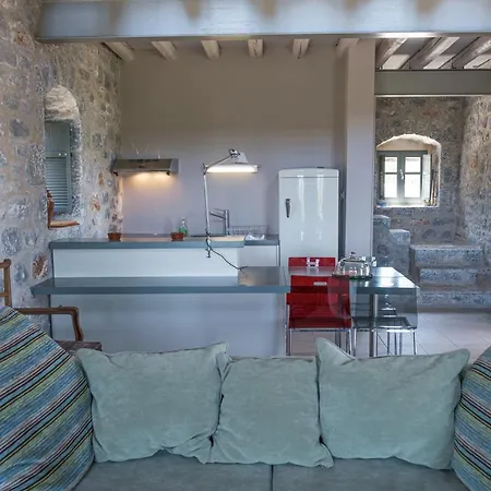 1bdr Loft In Stone Tower, Majestic View In Mani Holiday home
