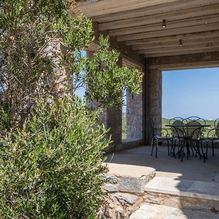 1bdr Loft In Stone Tower, Majestic View In Mani Psion