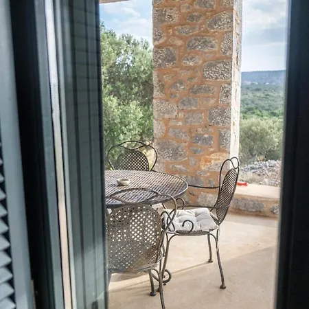 1bdr Loft In Stone Tower, Majestic View In Mani Holiday home